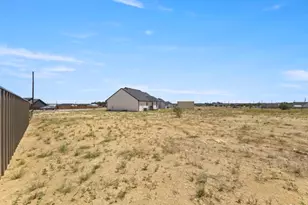 6043 Piper Anne St, Azle, TX 76020 - Photo 24