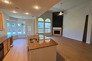 5236 Hilcroft Rd, Fort Worth, TX 76244 - Photo 10