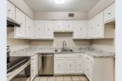 121 Allencrest Drive #121, White Settlement, TX 76108 - Photo 2