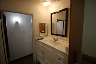 2110 Duchess Dr, Sherman, TX 75090 - Photo 18