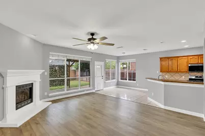 6113 Farrah Drive, Fort Worth, TX 76131 - Photo 8