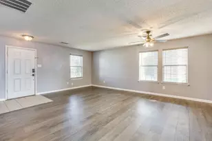 2521 Buffalo Run, Burleson, TX 76028 - Photo 4