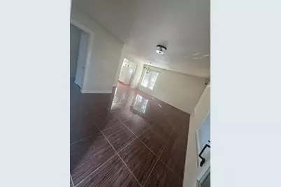 235 N Shore Drive, Dallas, TX 75216 - Photo 2