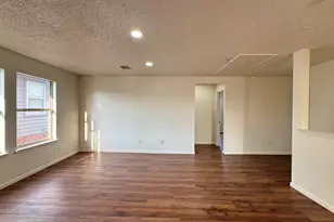 7305 Marsland Ln, Arlington, TX 76001 - Photo 30