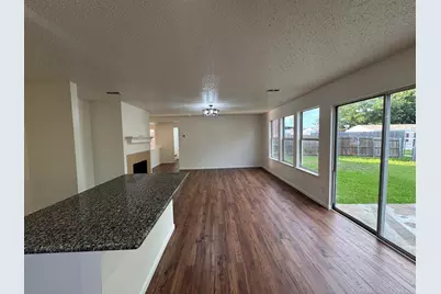 7305 Marsland Lane, Arlington, TX 76001 - Photo 20