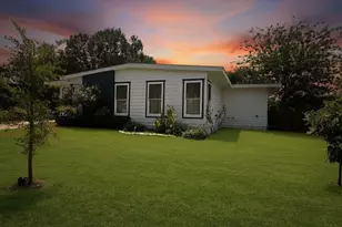 2402 Norwood Dr, Dallas, TX 75228 - Photo 2