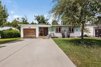 2539 Hearthstone Drive, Farmers Branch, TX 75234 - Photo 2