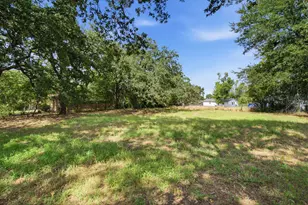 128 Redbird Ln N, Azle, TX 76020 - Photo 26