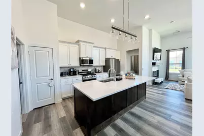2621 Chablis Drive, Grand Prairie, TX 75054 - Photo 6