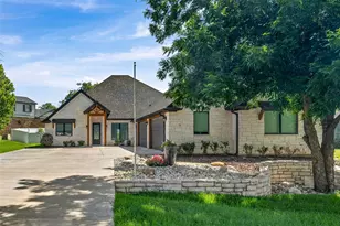9303 Bellechase Rd, Granbury, TX 76049 - Photo 2