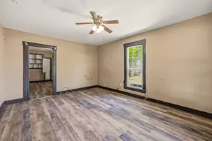 490 S 1st Ave, Stephenville, TX 76401 - Photo 4