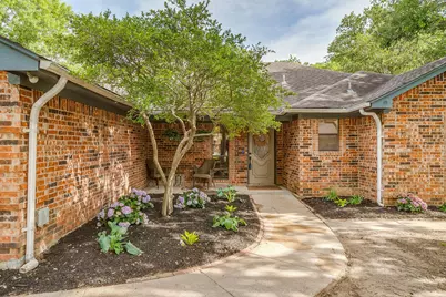 6824 Ridgewood Drive, North Richland Hills, TX 76182 - Photo 4