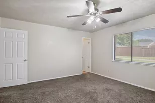 10217 Ironwood Ln, Dallas, TX 75249 - Photo 20