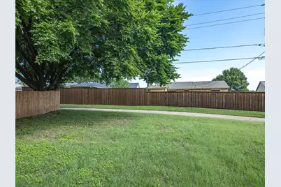 10217 Ironwood Lane, Dallas, TX 75249 - Photo 22