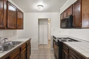 10217 Ironwood Ln, Dallas, TX 75249 - Photo 10