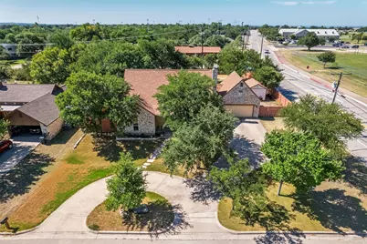 102 Tiffany Trail, Weatherford, TX 76086 - Photo 2