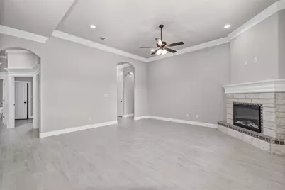 620 Jameson Street, Springtown, TX 76082 - Photo 10