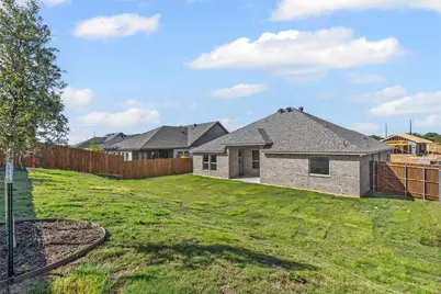620 Jameson Street, Springtown, TX 76082 - Photo 32