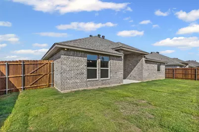 620 Jameson Street, Springtown, TX 76082 - Photo 34