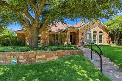 1529 Huron Trail, Plano, TX 75075 - Photo 2