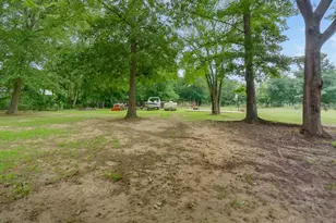 339 H Williams Rd, Gilmer, TX 75645 - Photo 8