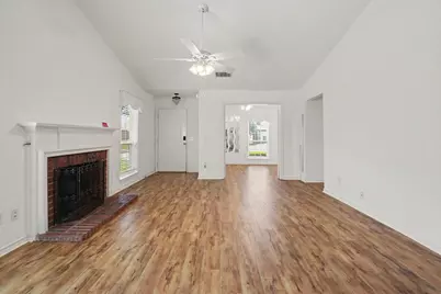 7611 Cousteau Drive, Rowlett, TX 75088 - Photo 4