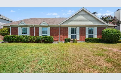 7611 Cousteau Drive, Rowlett, TX 75088 - Photo 1