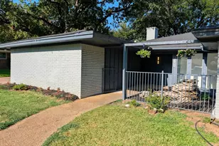 1756 Cynthia Ln, Hurst, TX 76054 - Photo 6