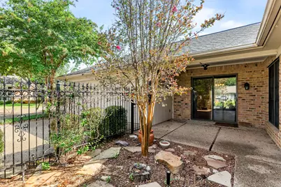 2825 Chimney Hill Drive, Waco, TX 76708 - Photo 30