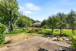 2825 Chimney Hill Dr, Waco, TX 76708 - Photo 26