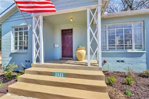 2521 Forest Park Blvd, Fort Worth, TX 76110 - Photo 2