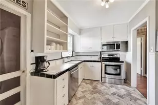 2521 Forest Park Blvd, Fort Worth, TX 76110 - Photo 8