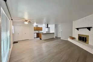 7127 Winterberry Dr, Dallas, TX 75249 - Photo 18