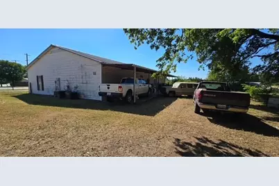 10621 Fm 2450, Sanger, TX 76266 - Photo 18