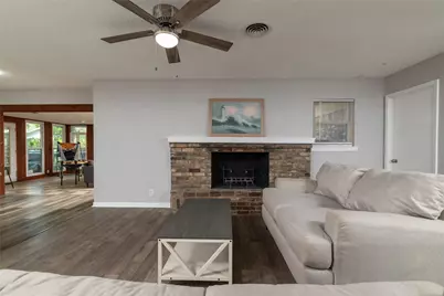 637 Post Oak Drive, Hurst, TX 76053 - Photo 6
