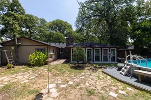 637 Post Oak Dr, Hurst, TX 76053 - Photo 30