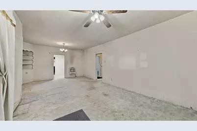 2014 3rd Avenue, Mineral Wells, TX 76067 - Photo 8