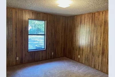 826 W 9th Street, Bonham, TX 75418 - Photo 20