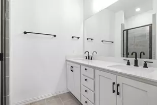 1070 Keene Rdg Dr, Allen, TX 75013 - Photo 20