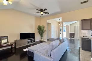 610 Brookside Dr, Cedar Hill, TX 75104 - Photo 8
