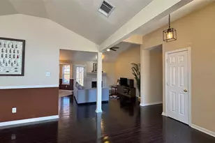 610 Brookside Dr, Cedar Hill, TX 75104 - Photo 4