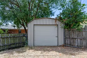 1509 Raborn Dr, Bowie, TX 76230 - Photo 22