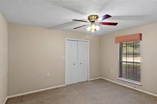 1509 Raborn Dr, Bowie, TX 76230 - Photo 12