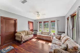 402 N Market St, Grapeland, TX 75844 - Photo 8