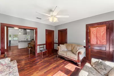 402 N Market Street, Grapeland, TX 75844 - Photo 6