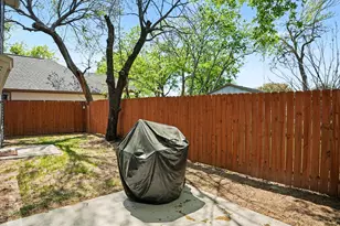 324 S Main St, Cedar Hill, TX 75104 - Photo 32