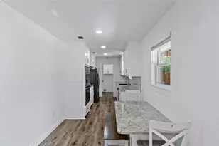 505 Galia St, Bowie, TX 76230 - Photo 10