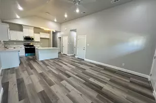 2307 McDougal St, Greenville, TX 75401 - Photo 4
