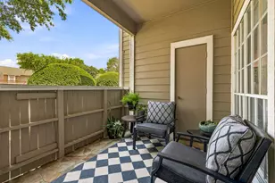 8600 Coppertowne Ln, Dallas, TX 75243 - Photo 24
