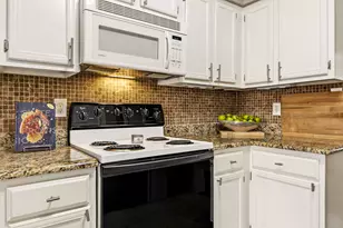 8600 Coppertowne Ln, Dallas, TX 75243 - Photo 14